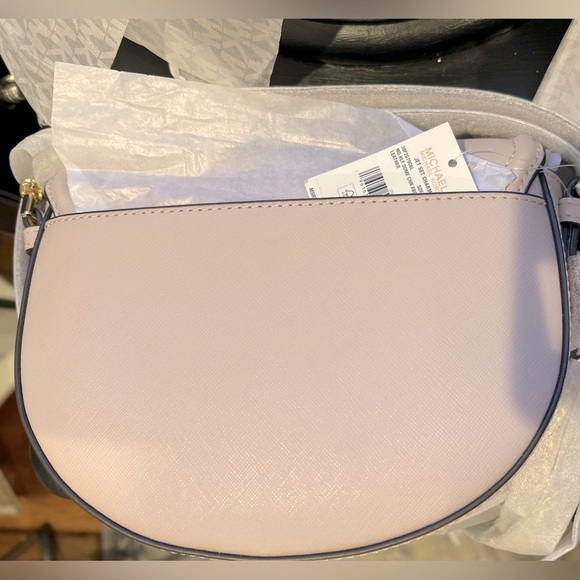 NEW Michael Kors Leather Jet Set Charm Half Dome Chain Crossbody - Picture 9 of 11